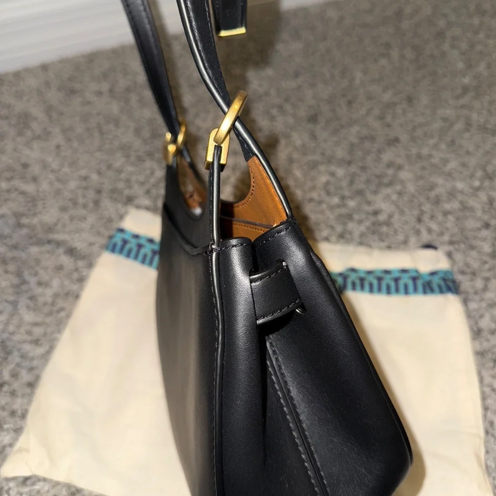 Tory Burch Lee Radziwill Saddle Bag - Picture 4 of 11